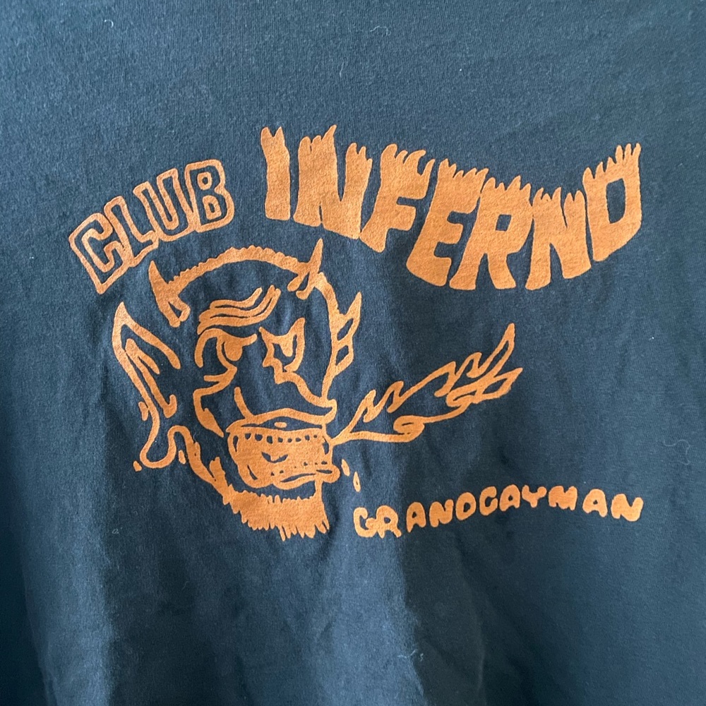 Cropped graphic tee - Picture 2 of 4
